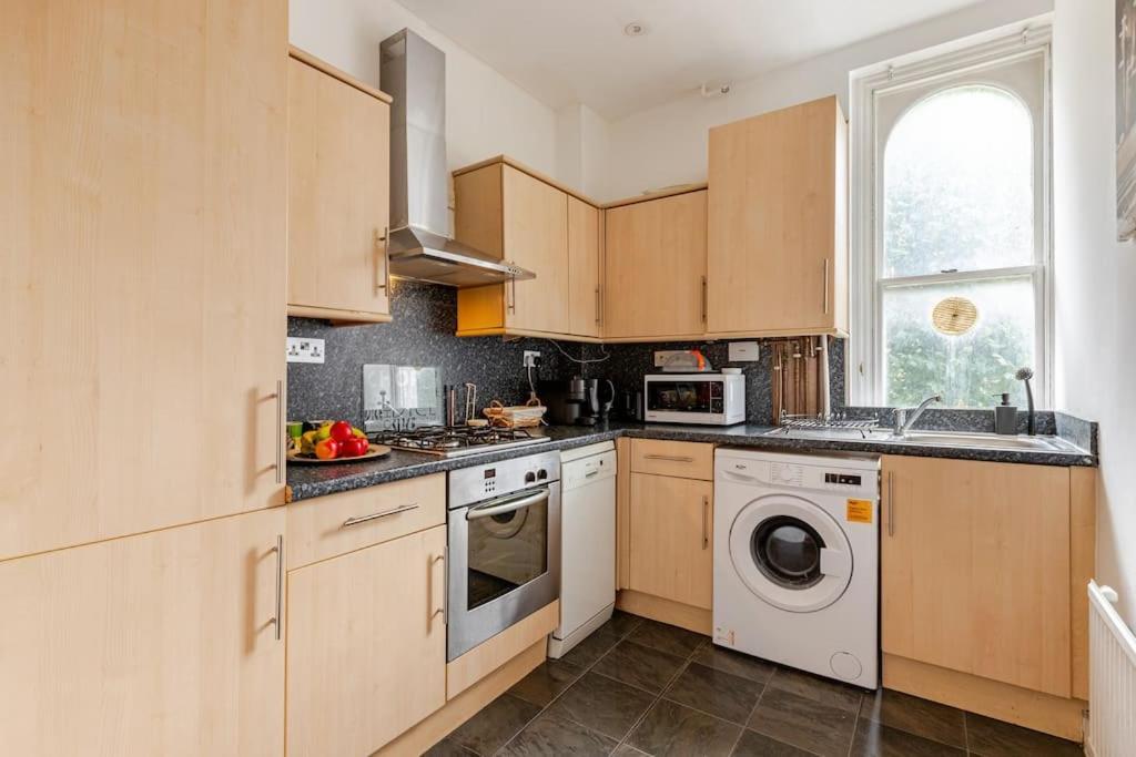 2 Bedroom Flat In St Johns Wood Londres Exterior foto